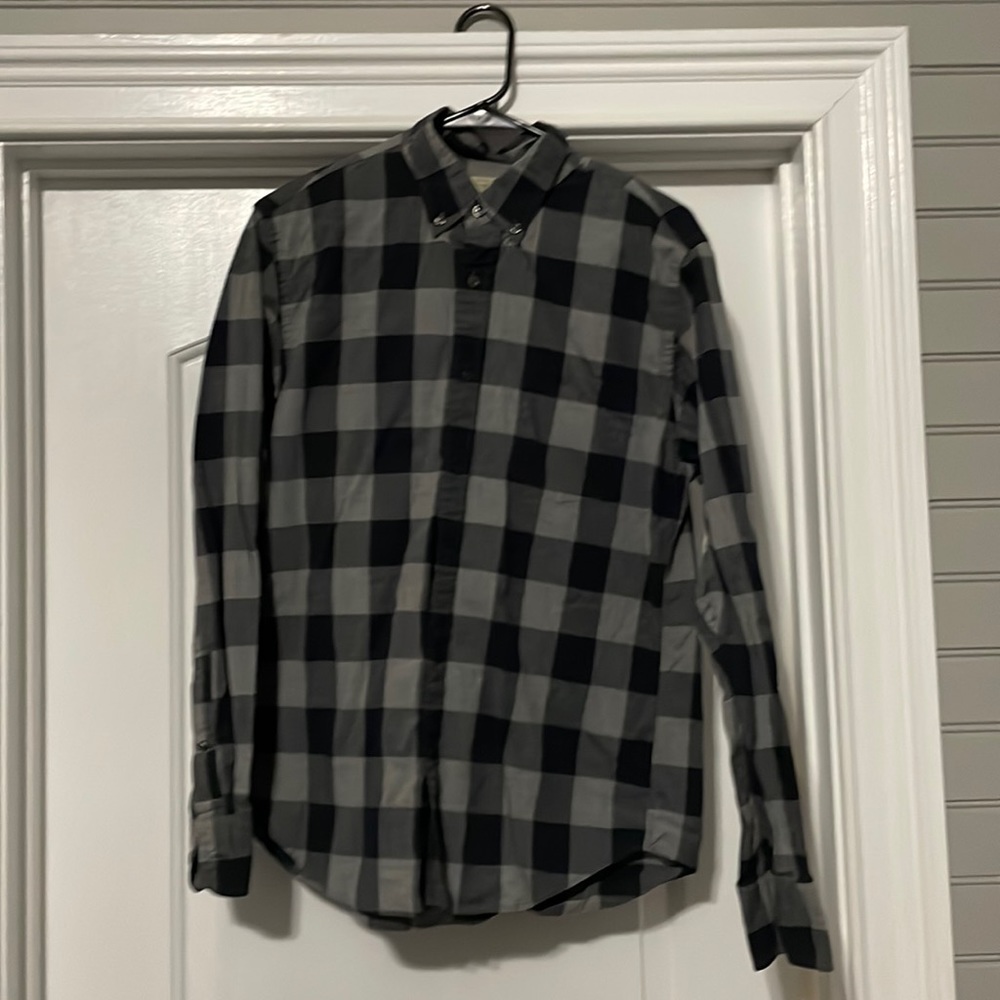 Long sleeve dress shirt